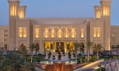  GRAND HYATT