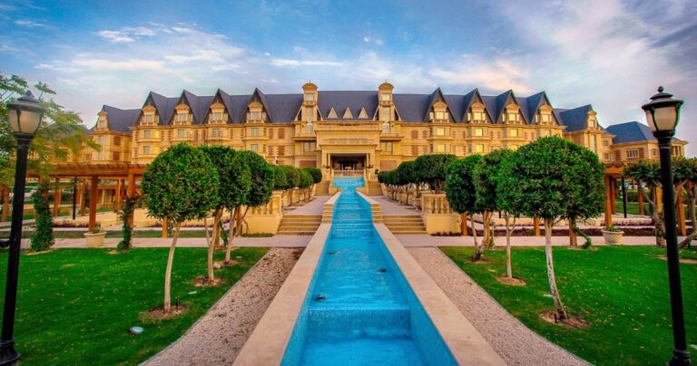 AL AZIZIYAH BOUTIQUE HOTEL